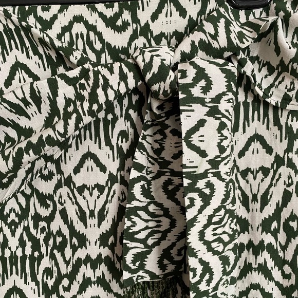 Zara Mini Skirt with Fringe and Front Tie Size S - Picture 4 of 11